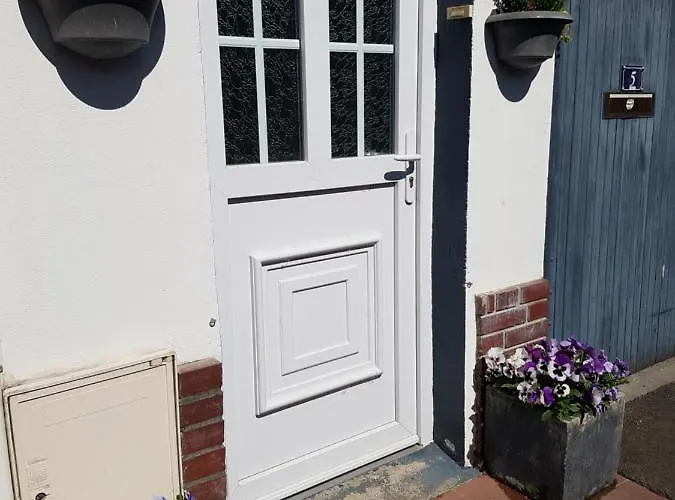 民宿 La Tourterelle 拉·里维耶尔·圣·秀