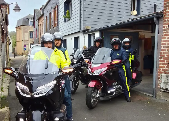 民宿 La Tourterelle 拉·里维耶尔·圣·秀